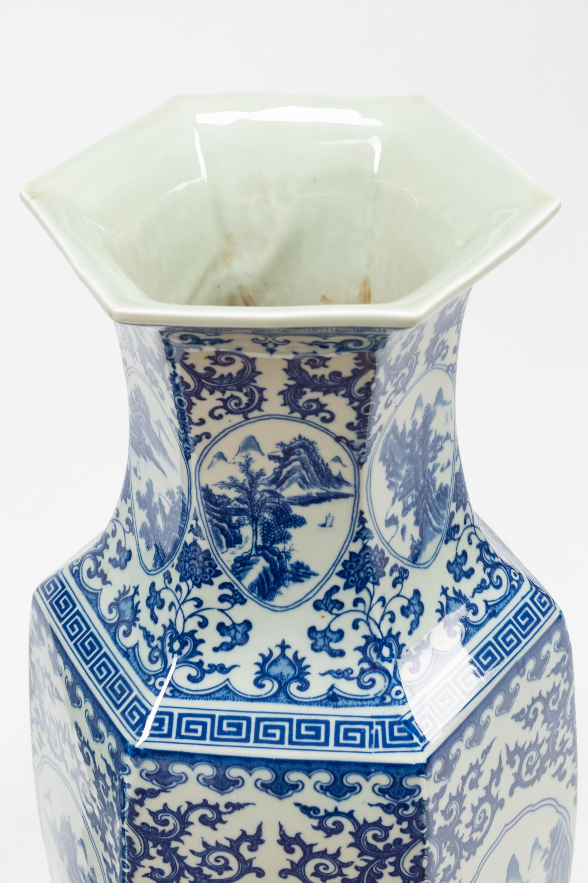 A Pair of Chinese Export Porcelain Vases