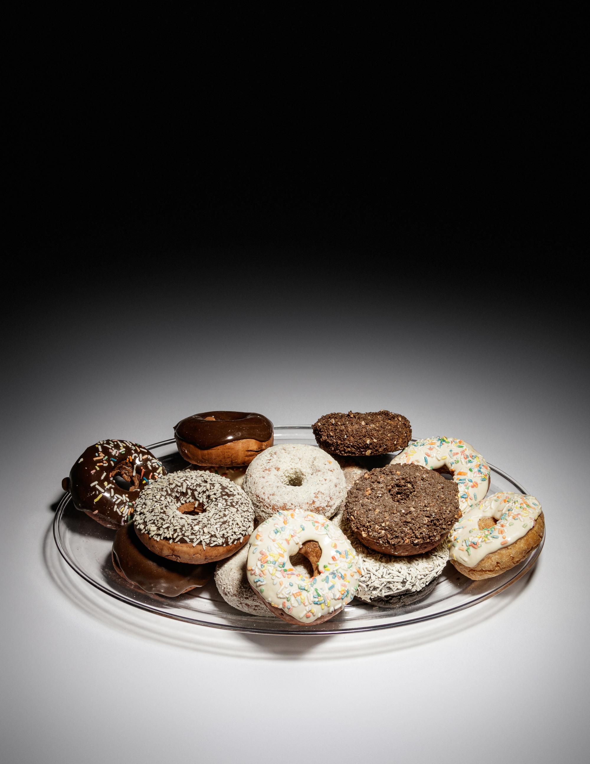 Donuts (14 works)