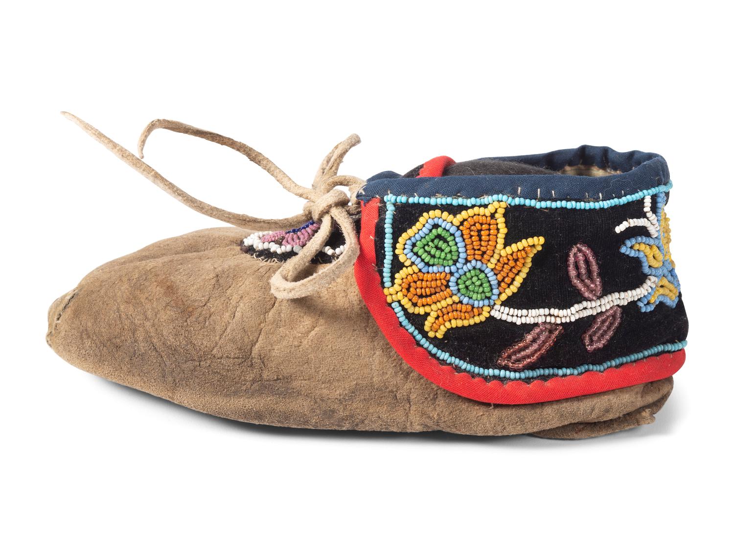 Anishinaabe Beaded Hide Moccasins