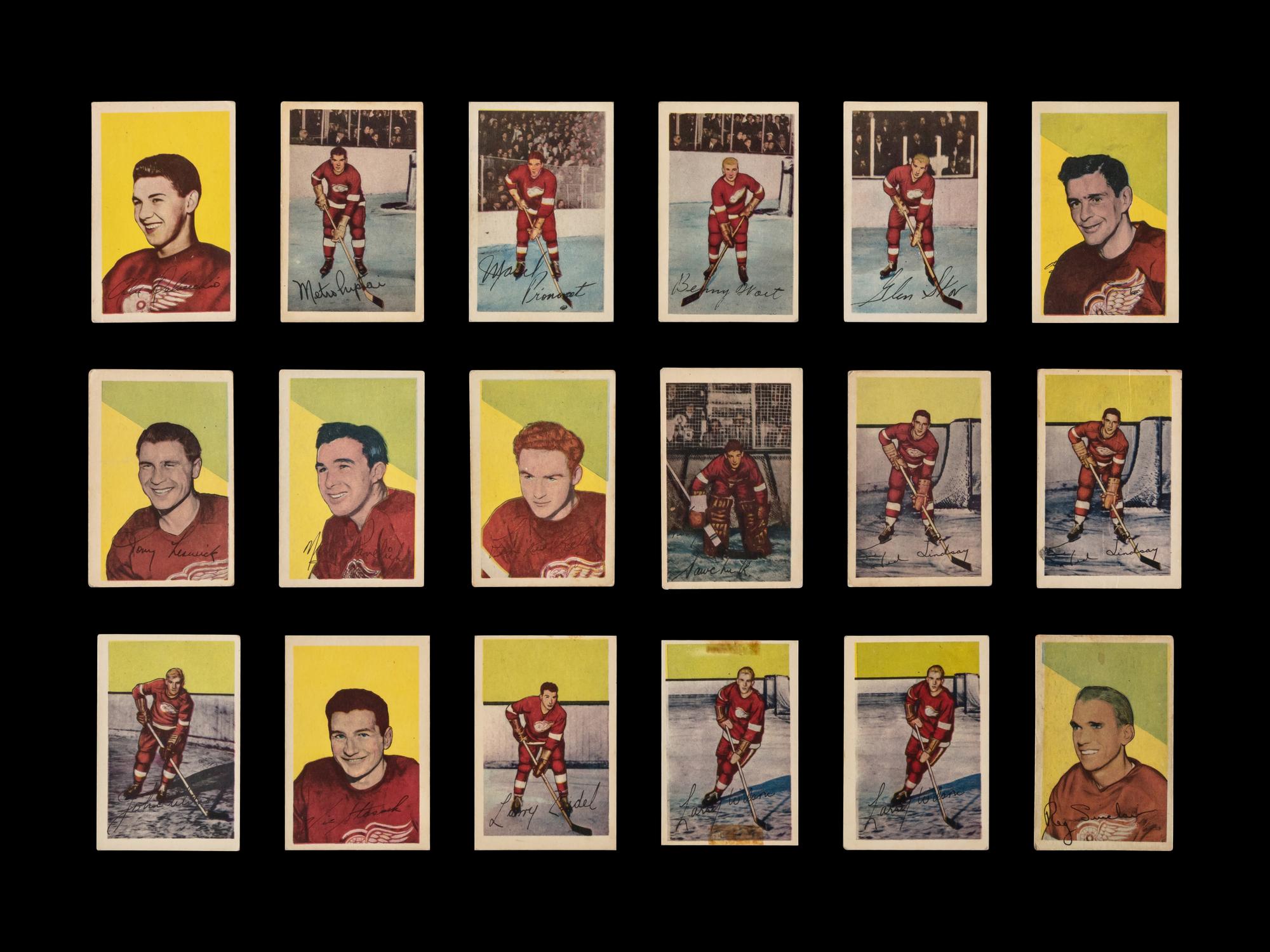 A Collection of Detroit Red Wings 1952 Parkhurst Hockey Cards (18)