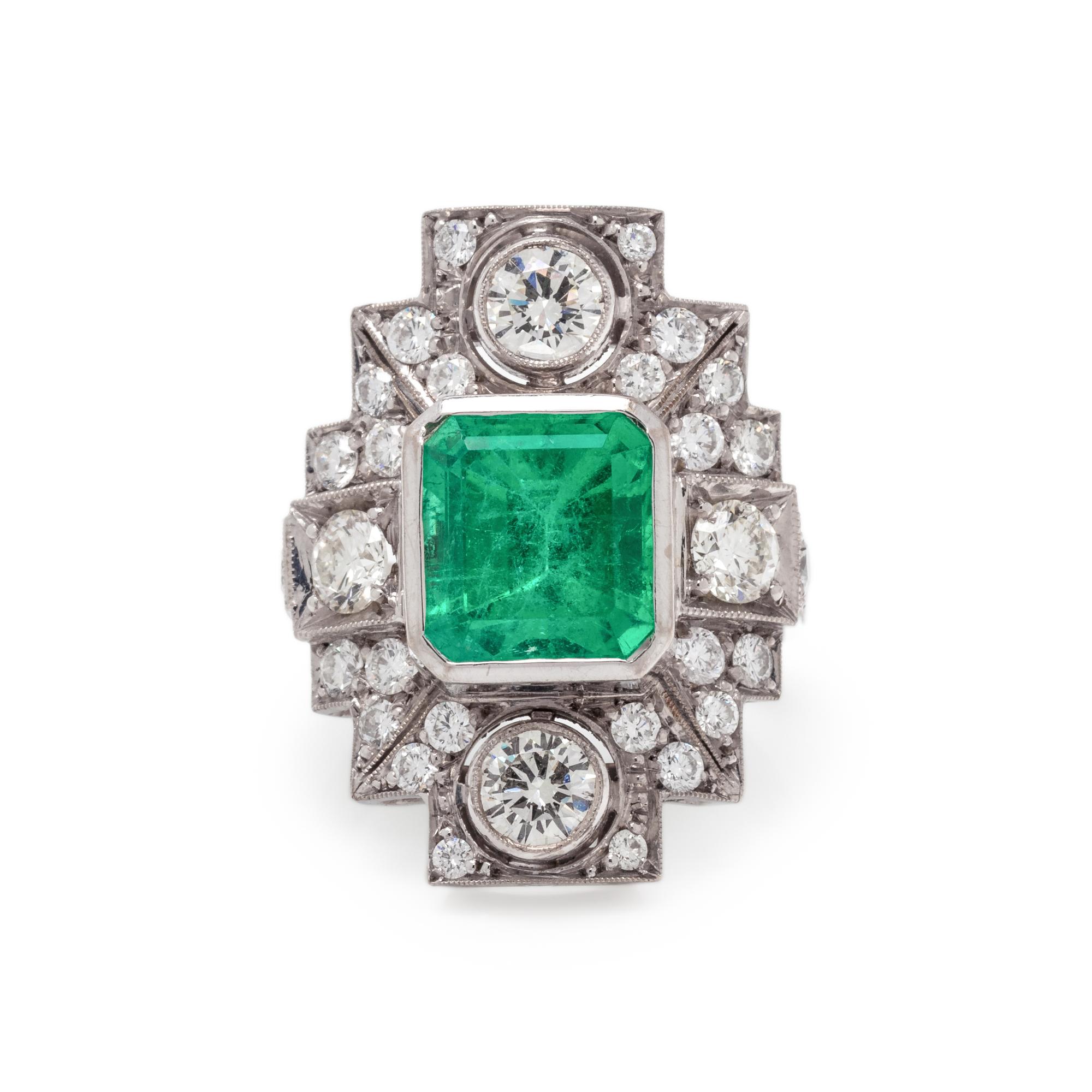 EMERALD AND DIAMOND RING