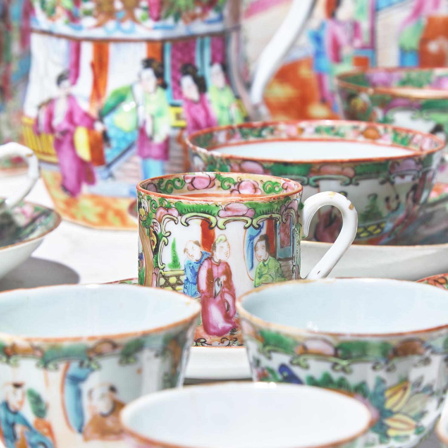 A Large Group of Sixty-Eight Chinese Export Porcelain Rose Medallion Tablewares