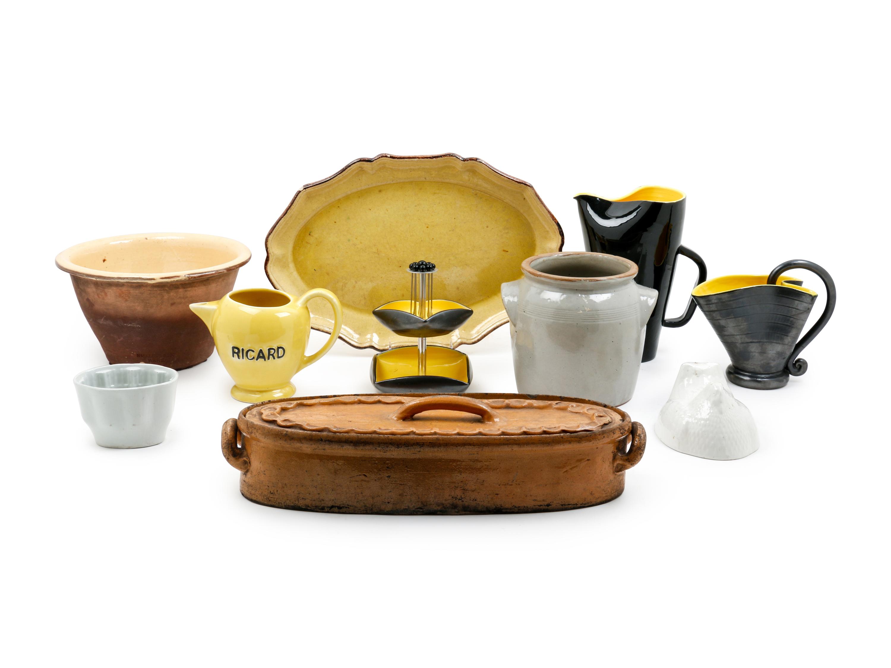 Ten Ceramic and Stoneware Table Articles