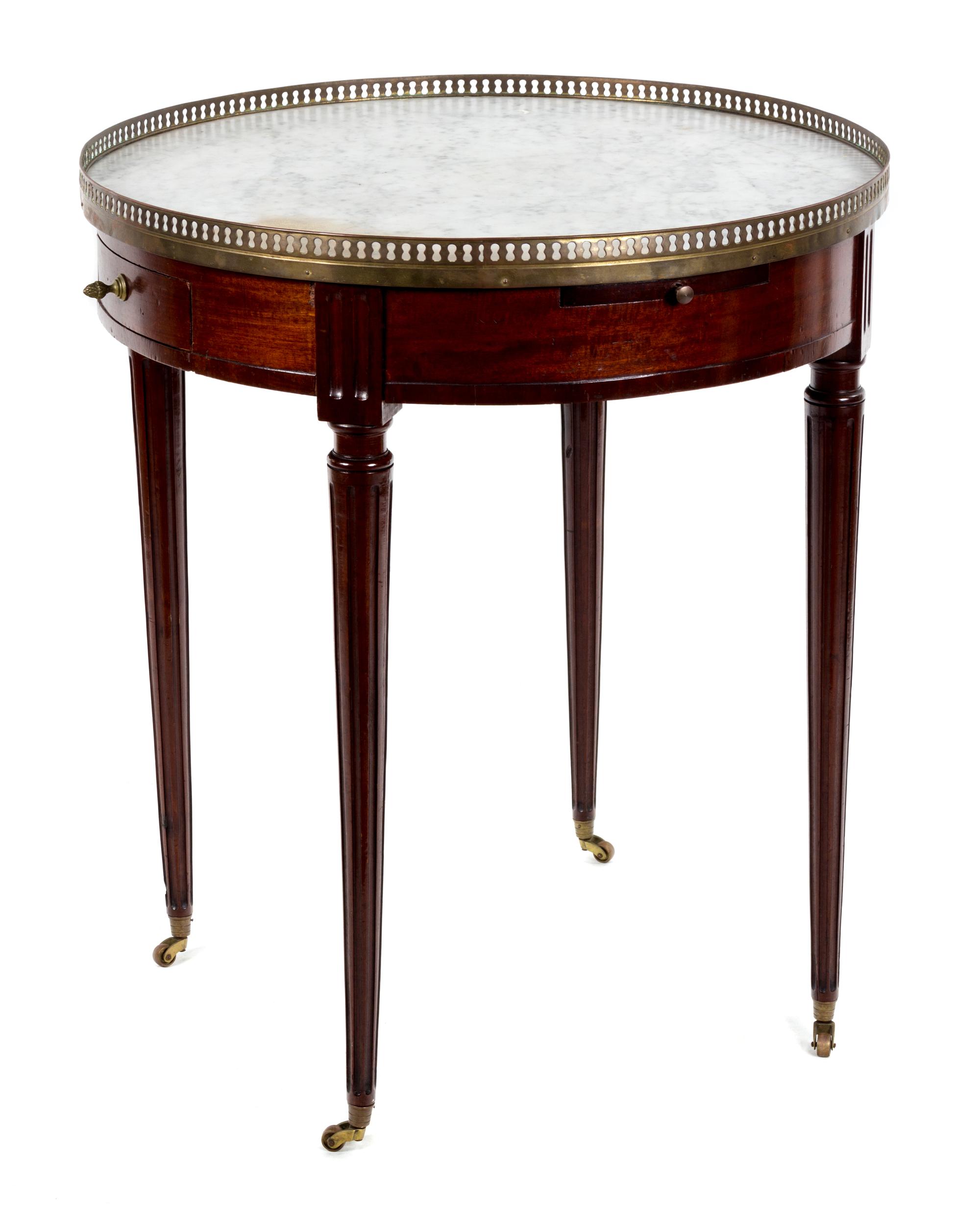 A Louis XVI Style Mahogany Bouillotte Table Height 30 x diameter 25 3/4 inches. — 19TH CENTURY