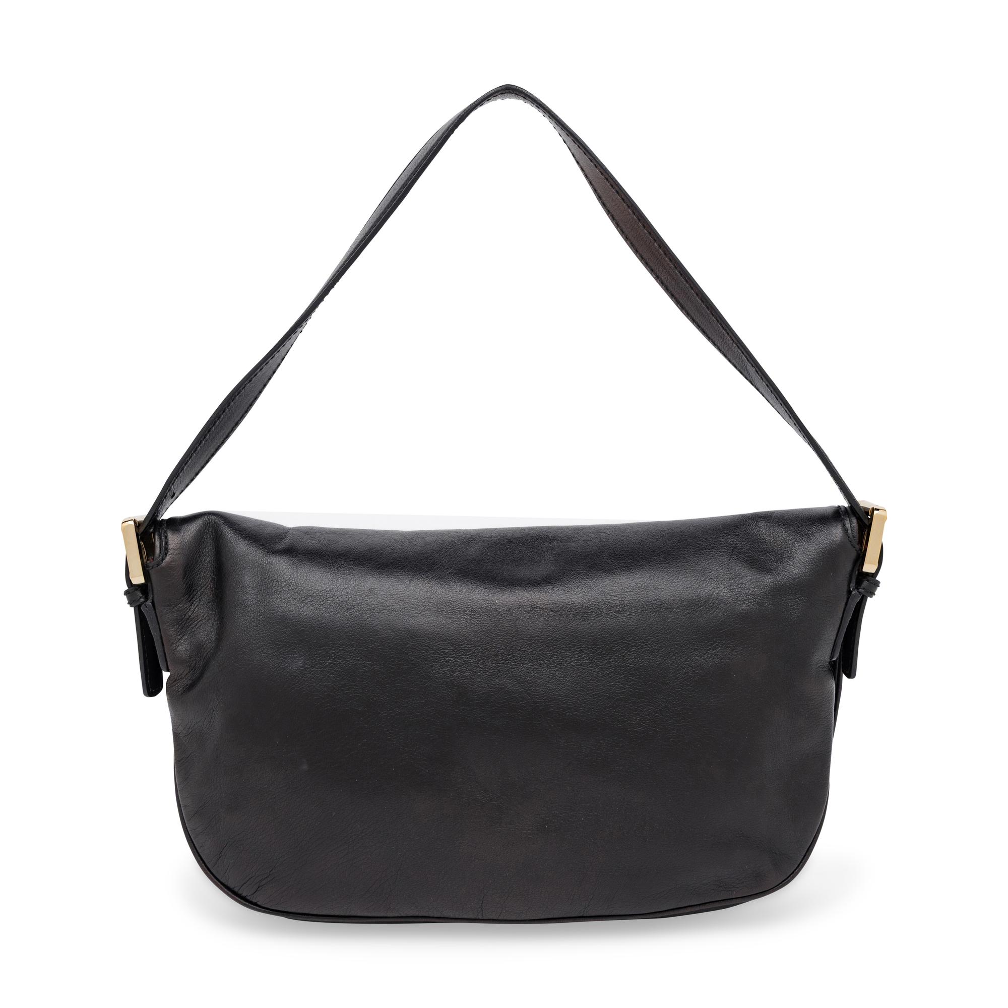 Gucci, Britt Flap Bag in Black Leather