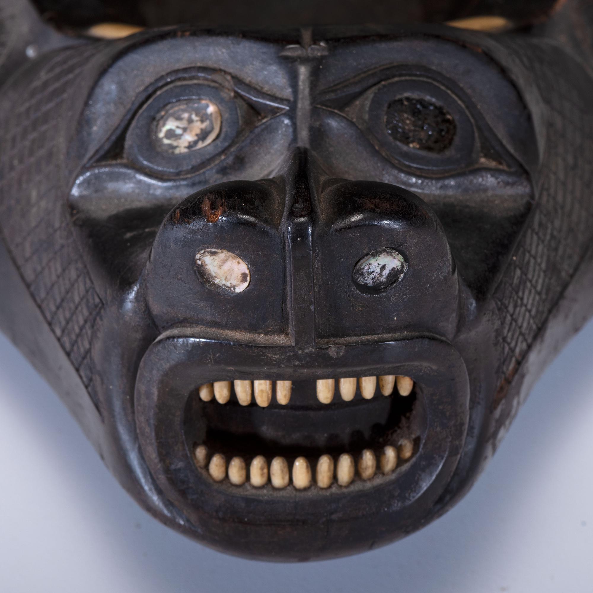 Carved Seal Lion Bowl