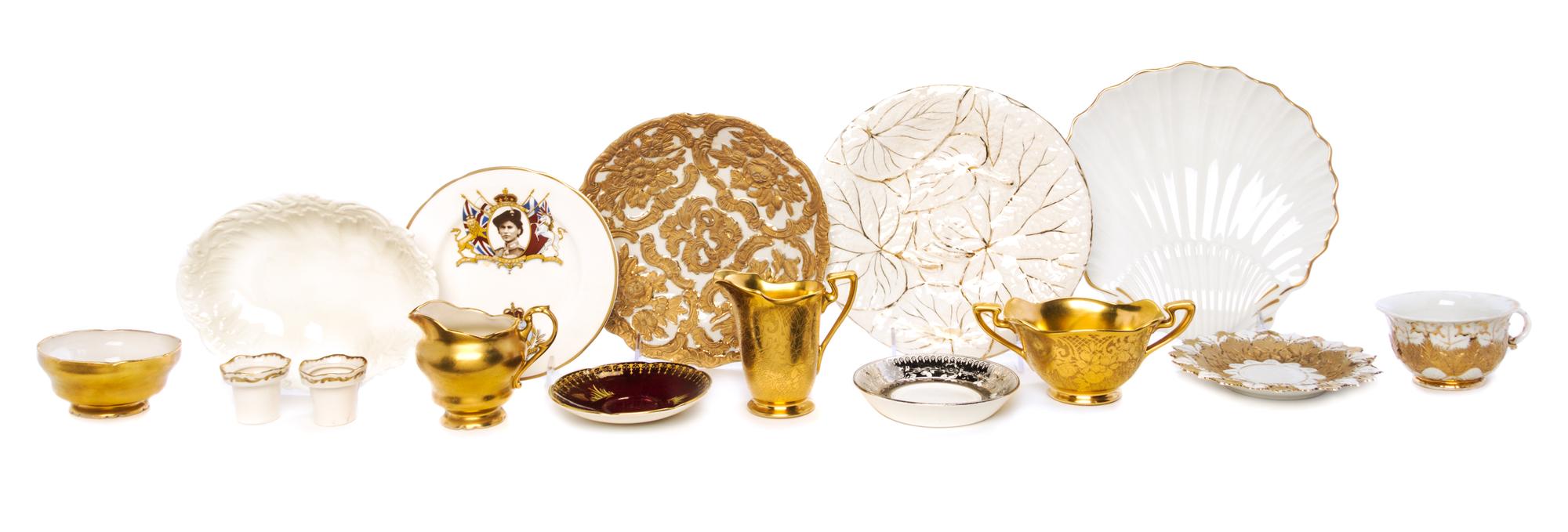 A Collection of Porcelain Articles Width of widest 10 inches.