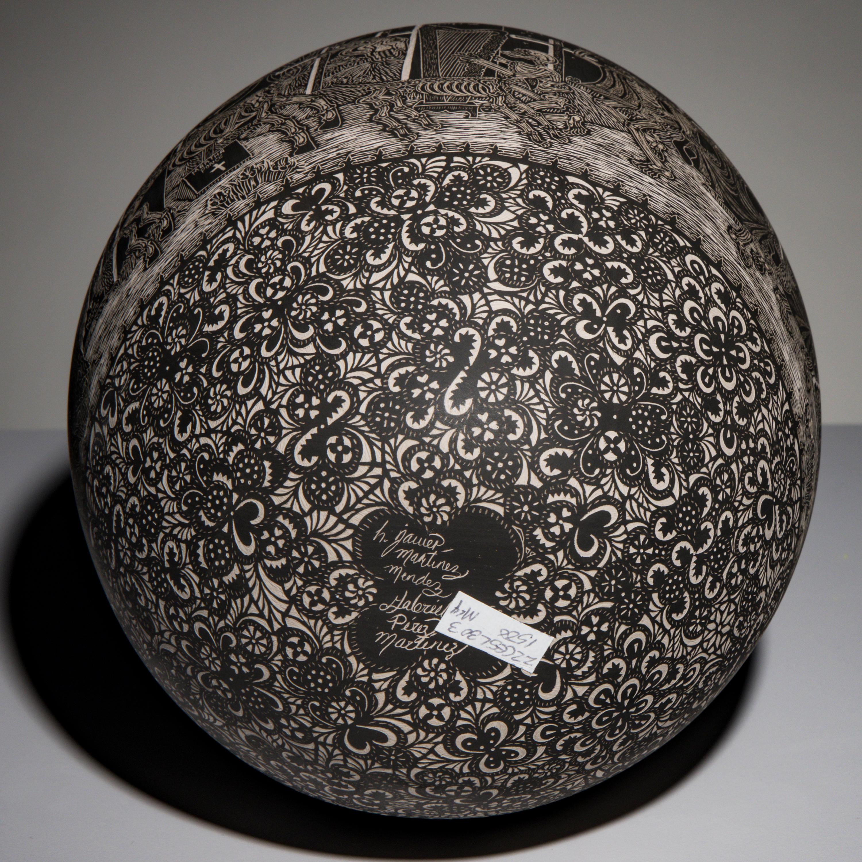 Hector Javier Martinez Mendez and Gabriela Perez de Martinez (Mata Ortiz, 20th century) — Black-on-Cream Sgraffito Pottery Jar, Remembering Artist Past - Night