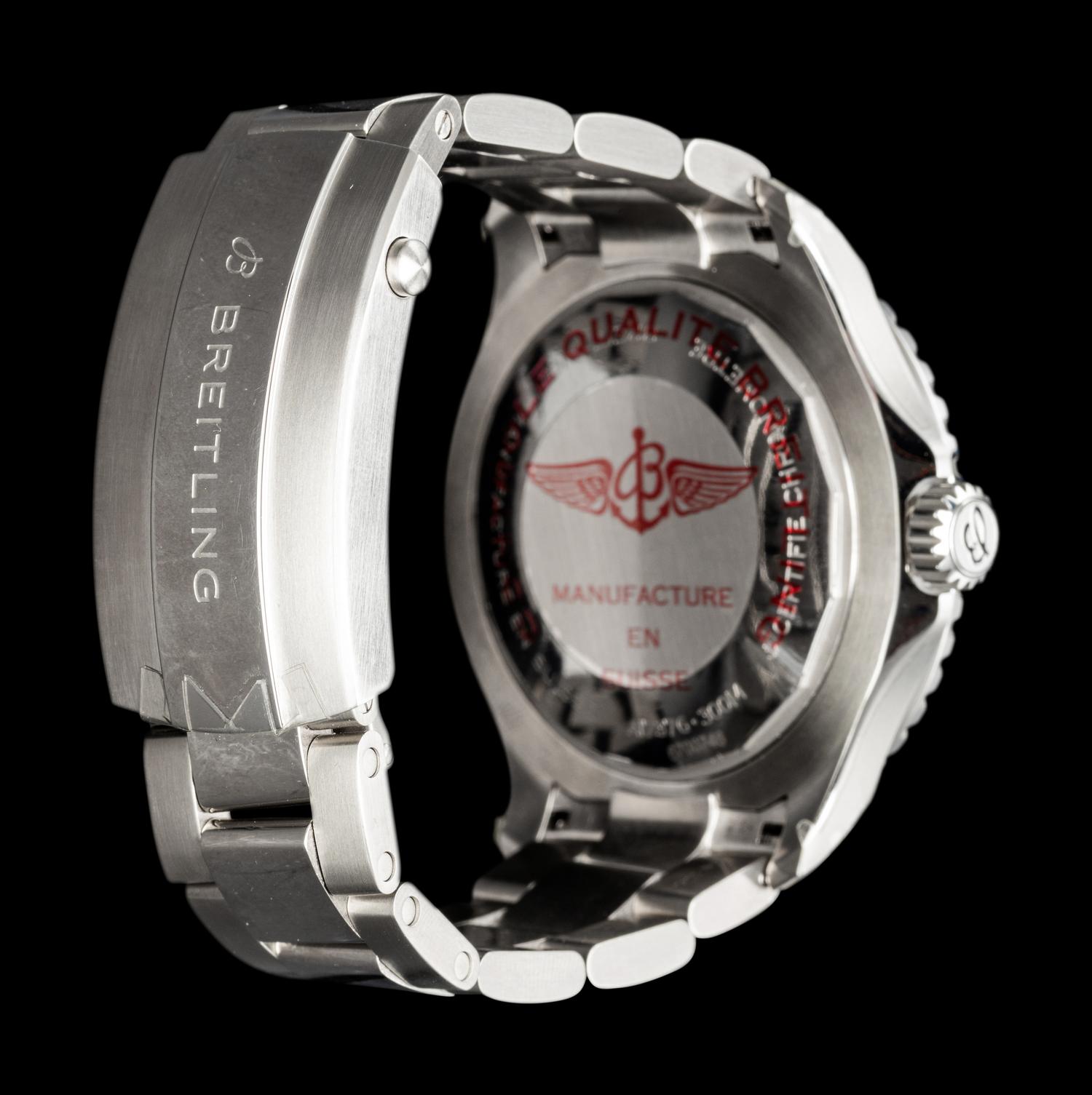 BREITLING, REF. A17376 STAINLESS STEEL 'SUPEROCEAN AUTOMATIC 44' WATCH
