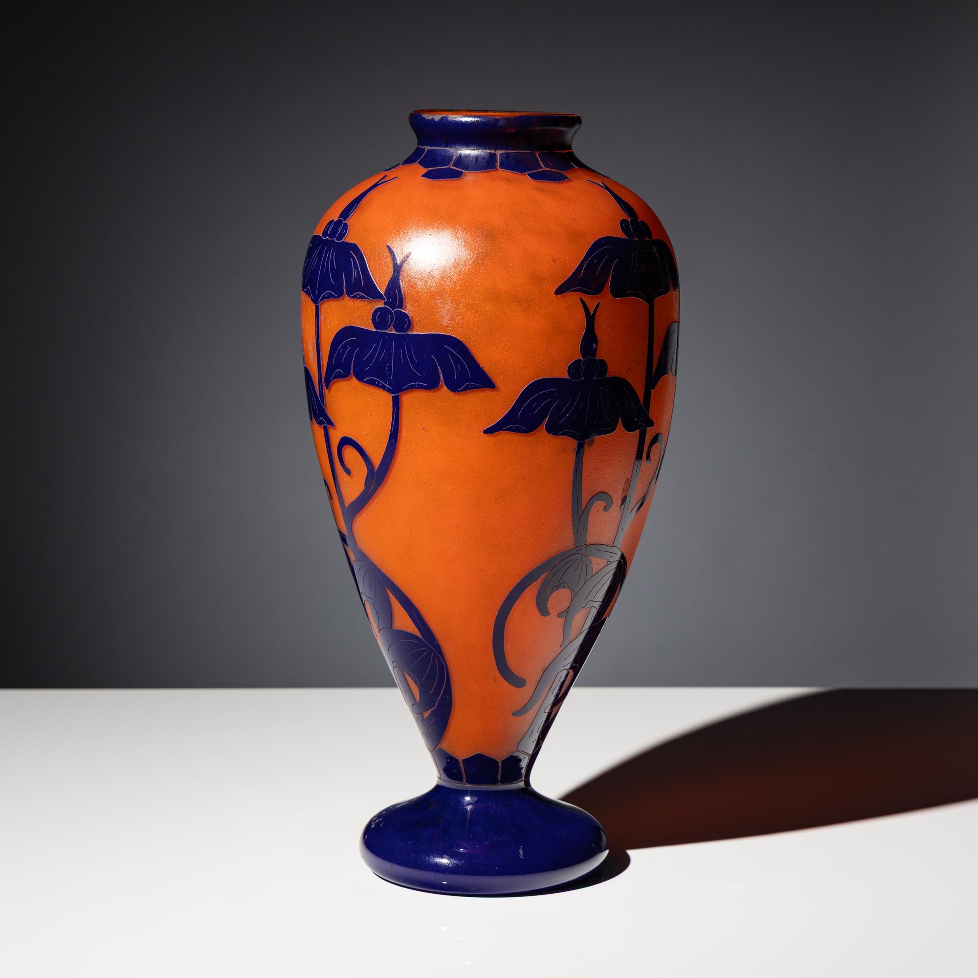 Solannée vase
