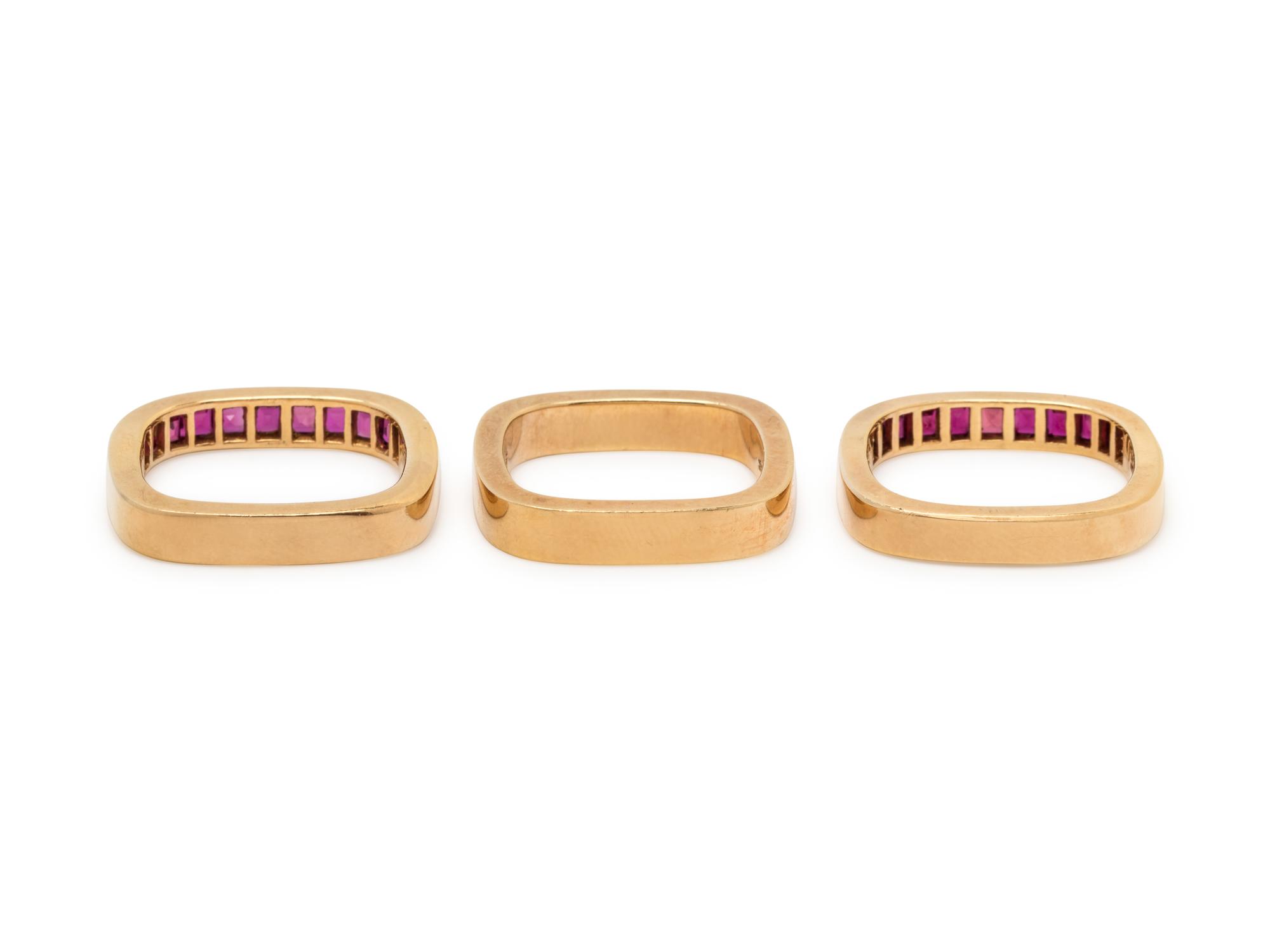 MARVIN SCHLUGER, YELLOW GOLD AND RUBY RING SET