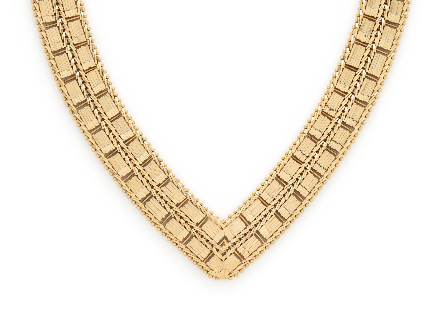 YELLOW GOLD NECKLACE