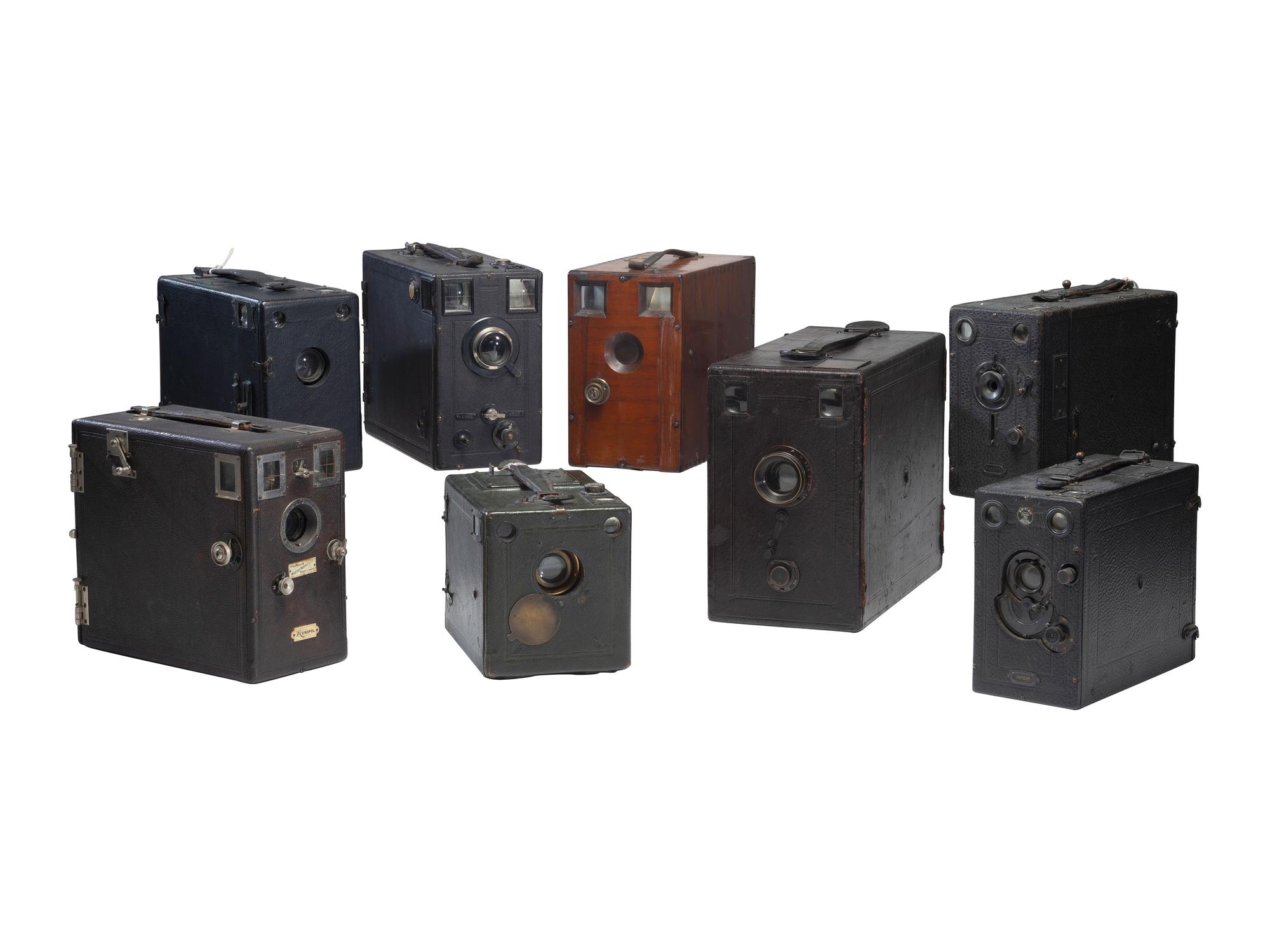 [CAMERAS]. 8 falling plate cameras, including