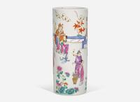 A Chinese famille rose-decorated cylindrical vase 粉彩花樽