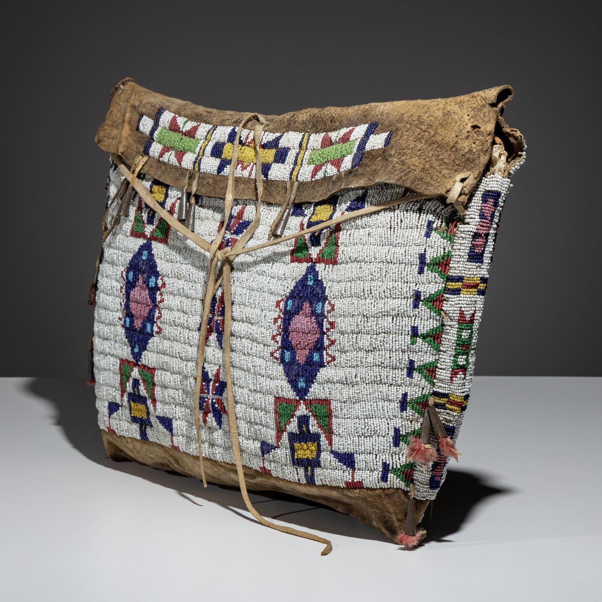Sioux Beaded Hide Possible Bag