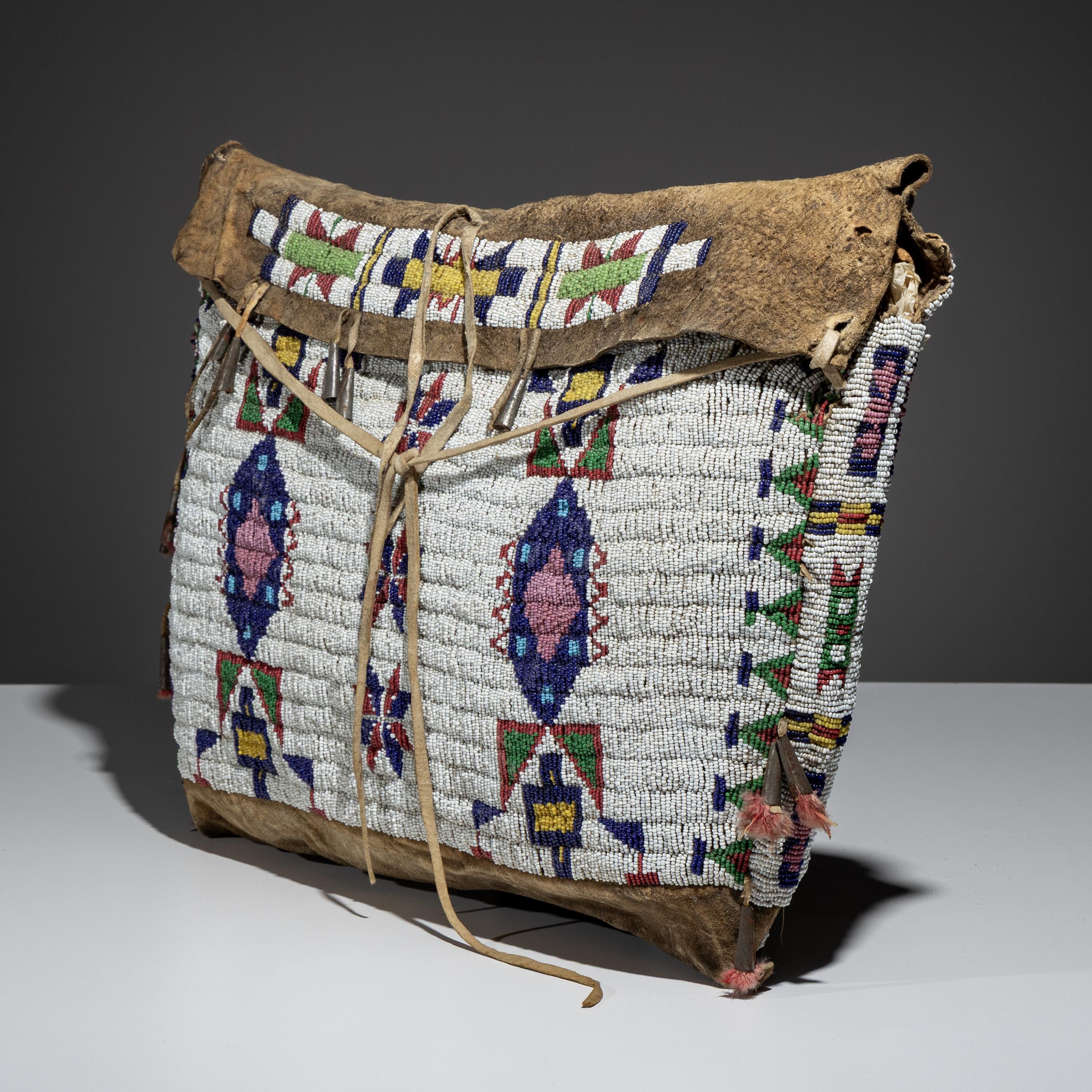 Sioux Beaded Hide Possible Bag