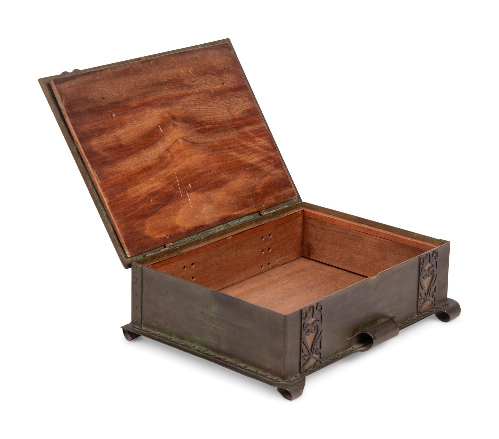 Table Casket