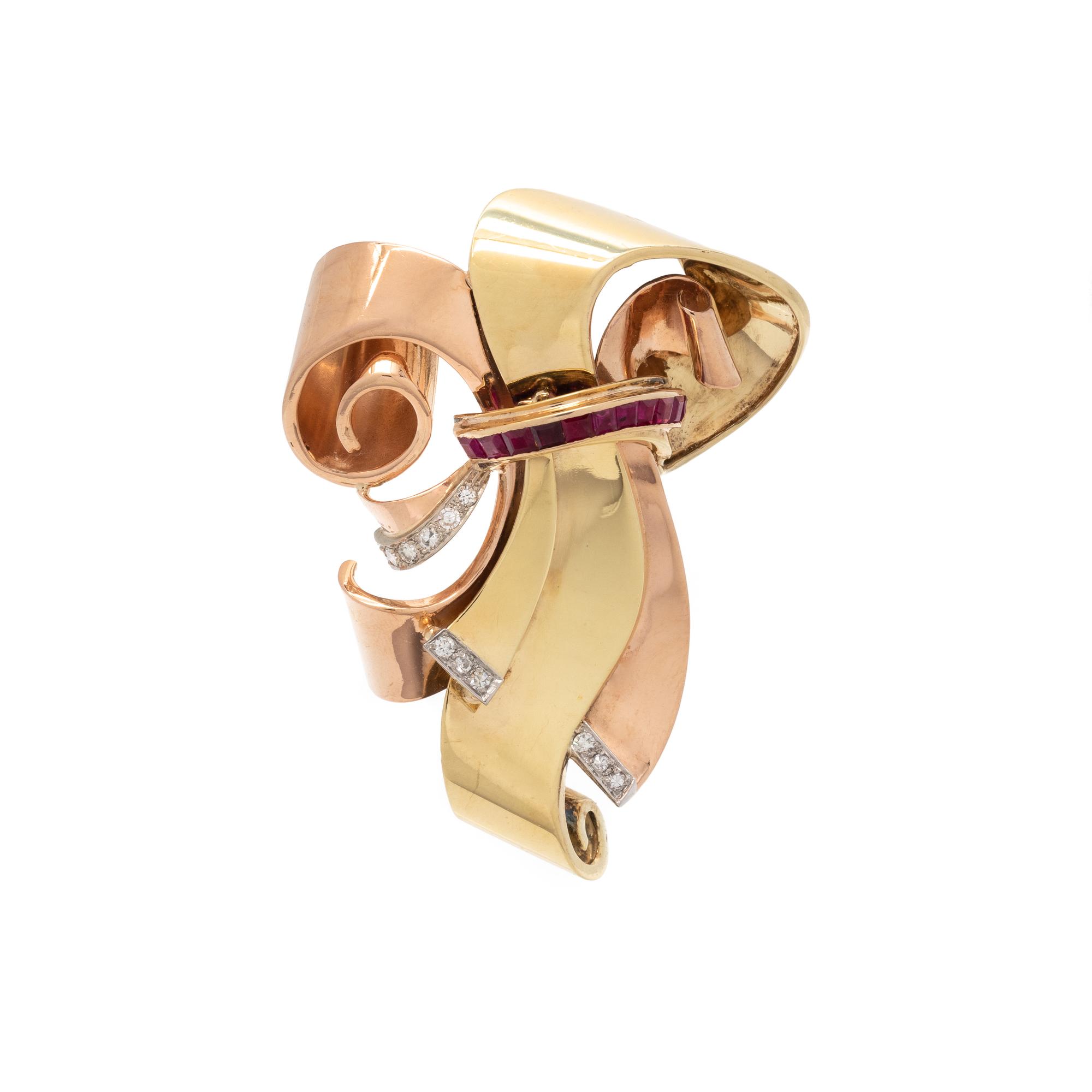 RETRO, BICOLOR GOLD, RUBY AND DIAMOND BROOCH