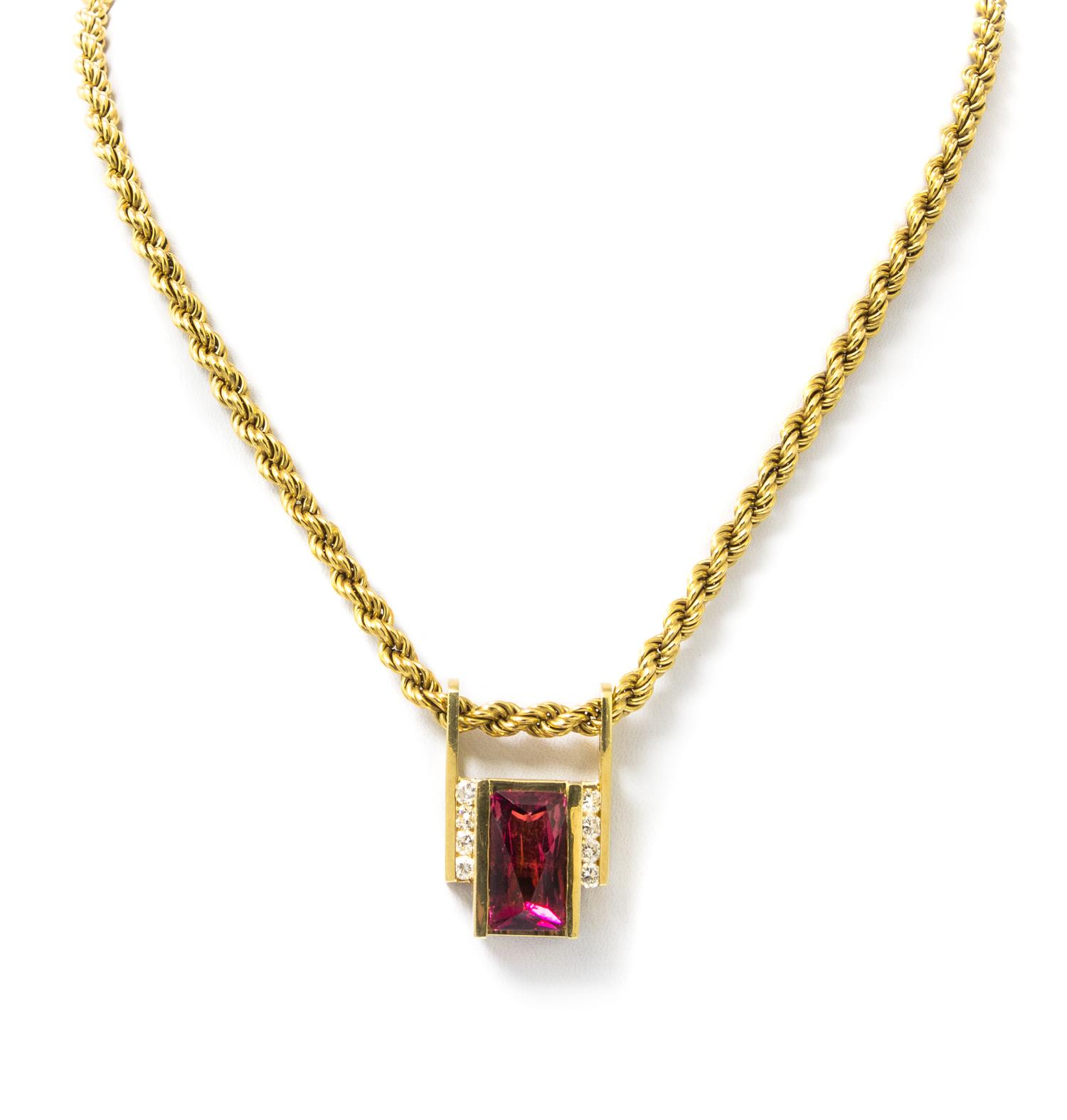 A Yellow Gold Necklace with Pink Tourmaline and Diamond Pendant, 25.00 dwts.