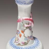 A Finely Decorated Chinese Enameled 'Lingzhi and Chilong' Porcelain Vase, Yongzheng Mark — 雍正款 粉彩靈芝紋盤螭龍搖鈴尊