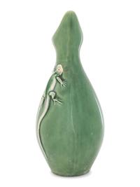 A Portuguese Pottery Ewer by Bordallo Pinheiro