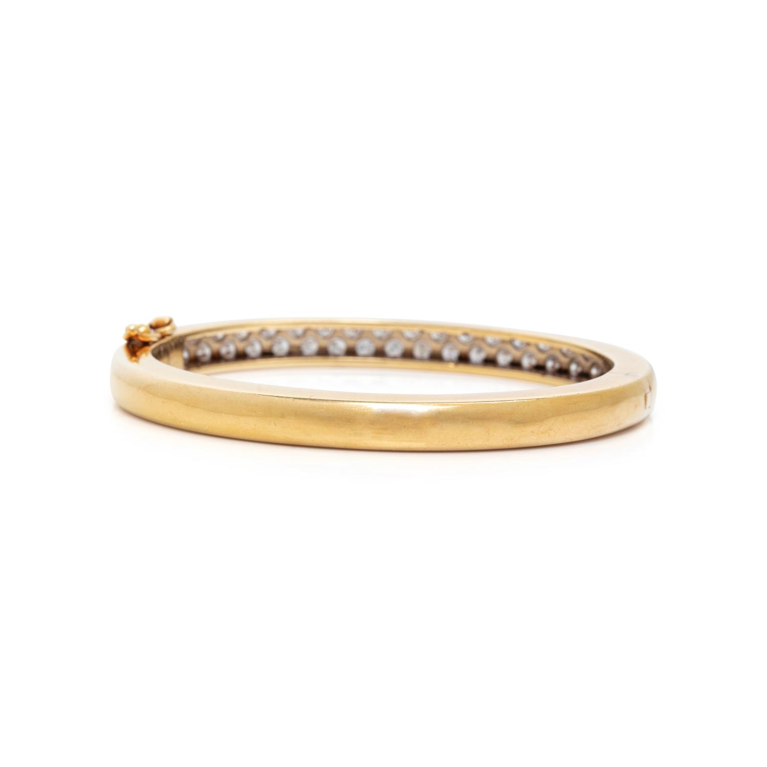 BICOLOR GOLD AND DIAMOND BANGLE BRACELET