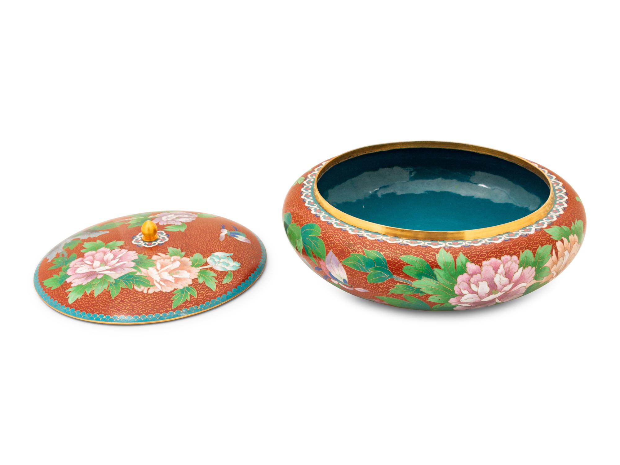 A Cloisonné Squat Bowl with Lid