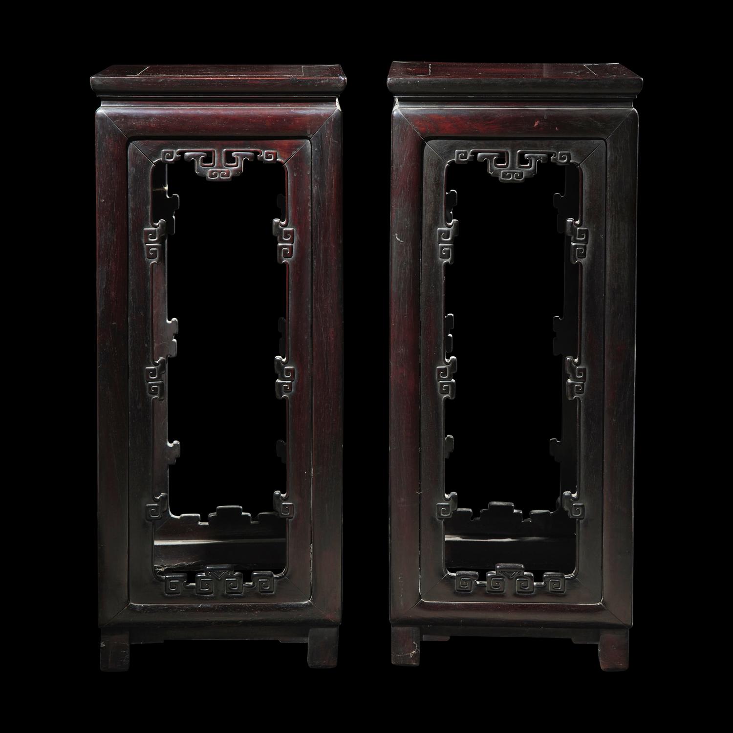 A Pair of Chinese Hong Mu , Incense Stands, 19th Century 清晚期 紅木拐子龍紋香幾一對