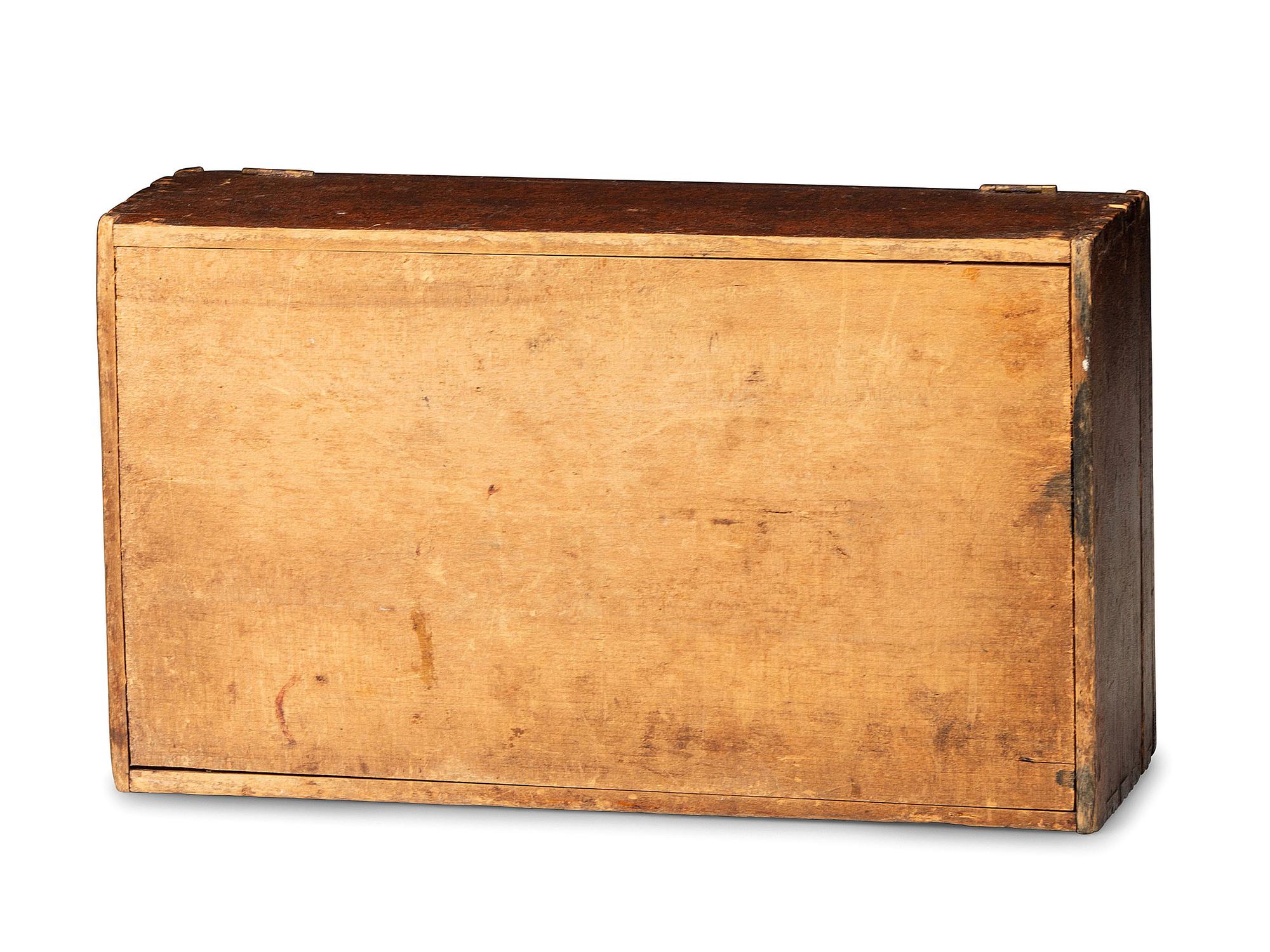 A Country Grain Painted Pine Box