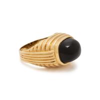 TIFFANY & CO. YELLOW GOLD AND ONYX RING