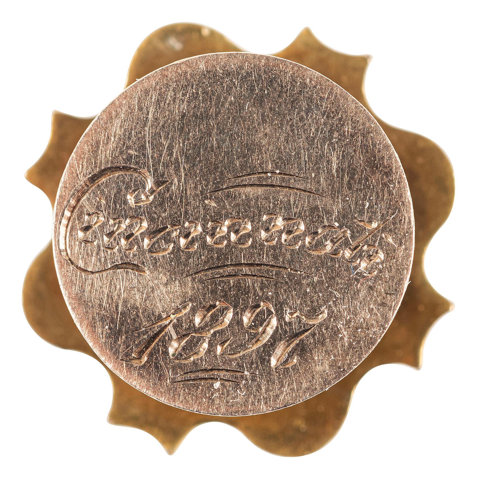 [LINCOLN, Mary Todd (1818-1882)]. A group of 3 items descended directly in the family of Robert Todd Lincoln Beckwith, last male descendent of Abraham Lincoln, including a silver thimble attributed to Mary Todd Lincoln.