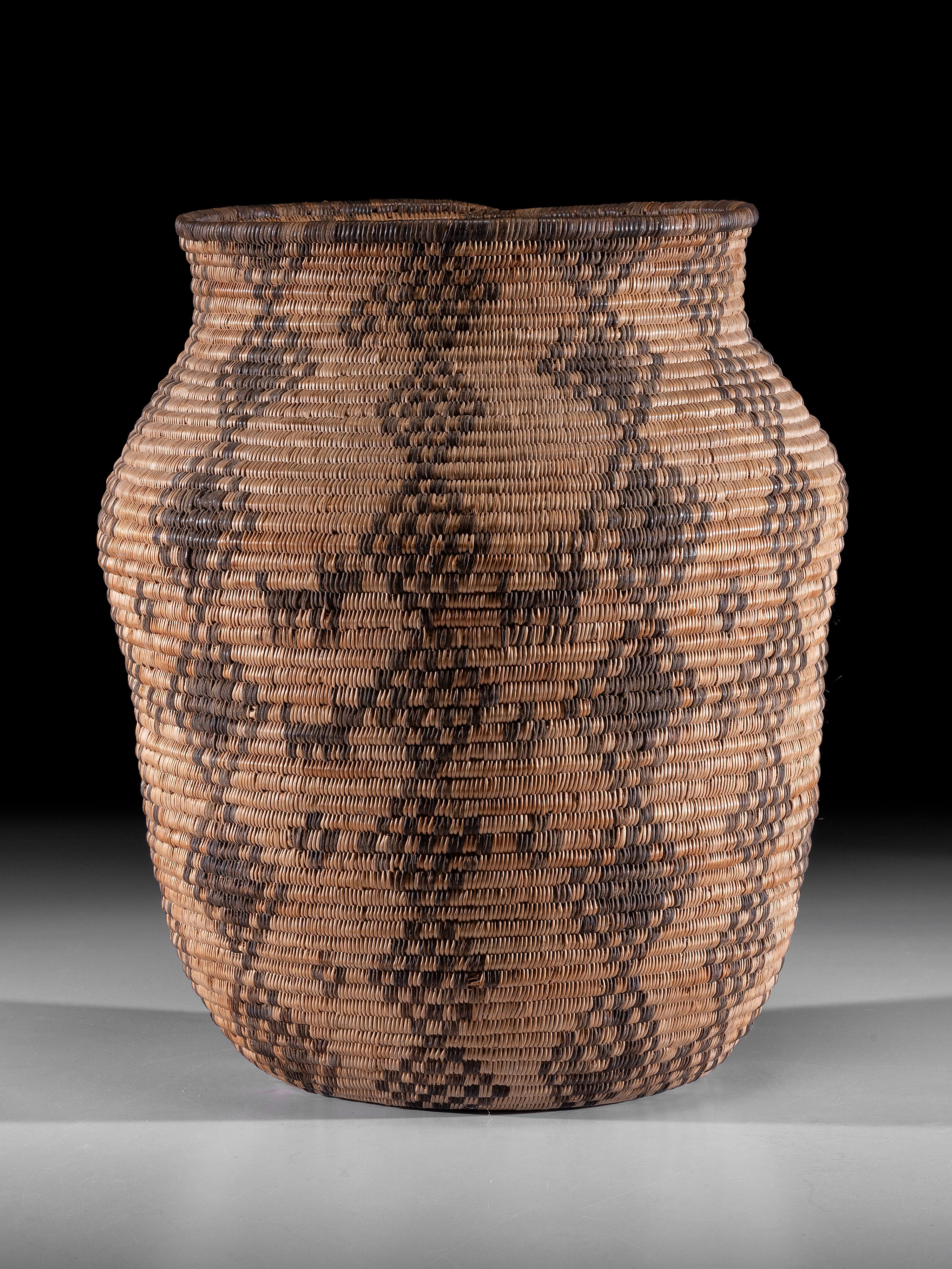 Apache Pictorial Basket