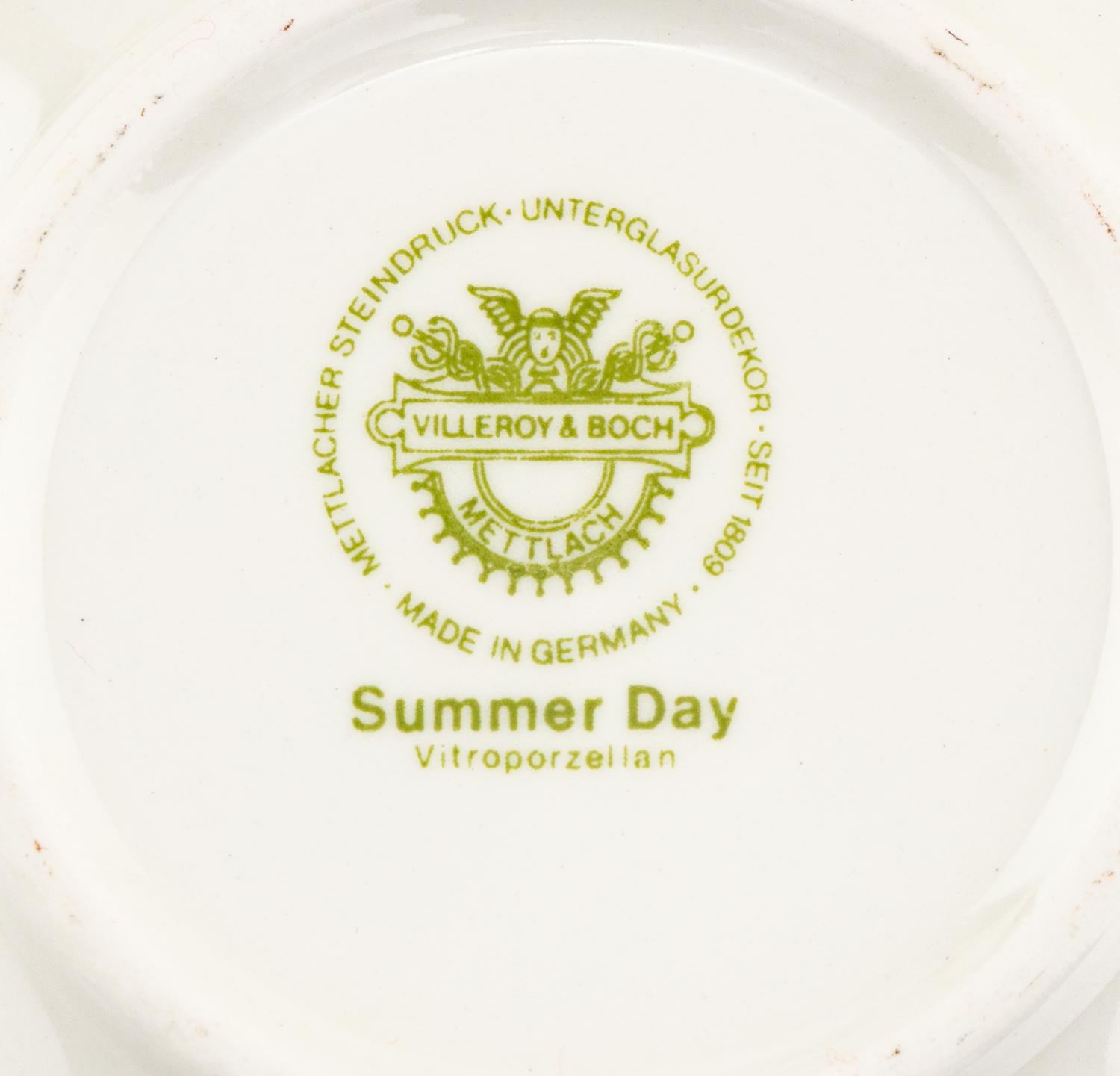 A Villeroy and Boch Porcelain Dinner Service