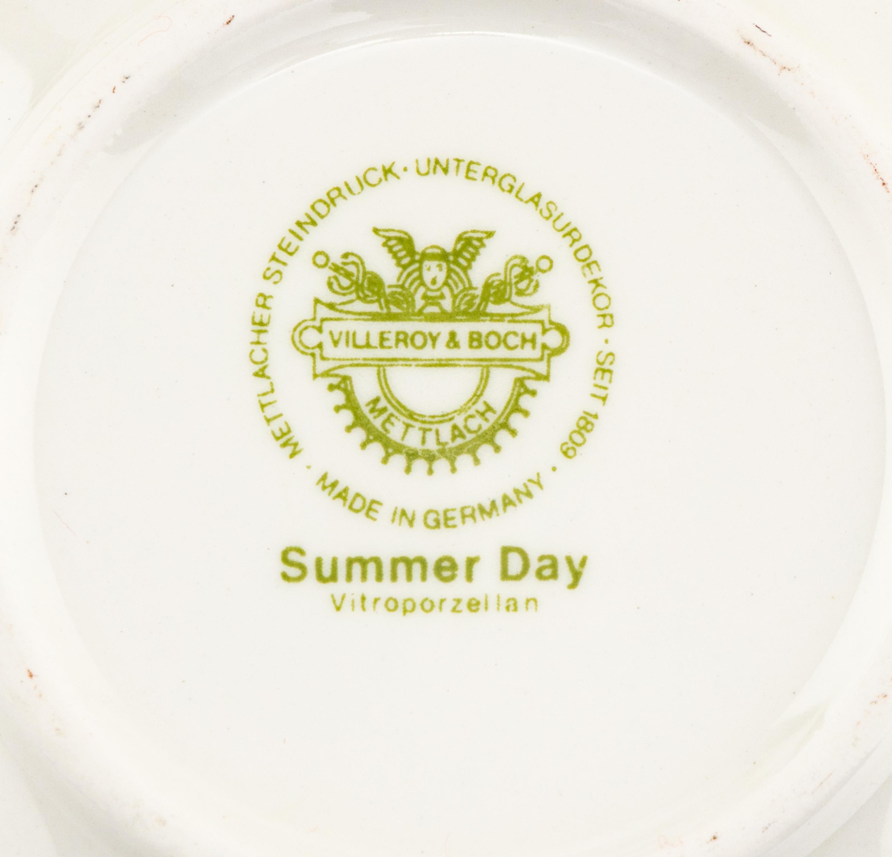 A Villeroy and Boch Porcelain Dinner Service
