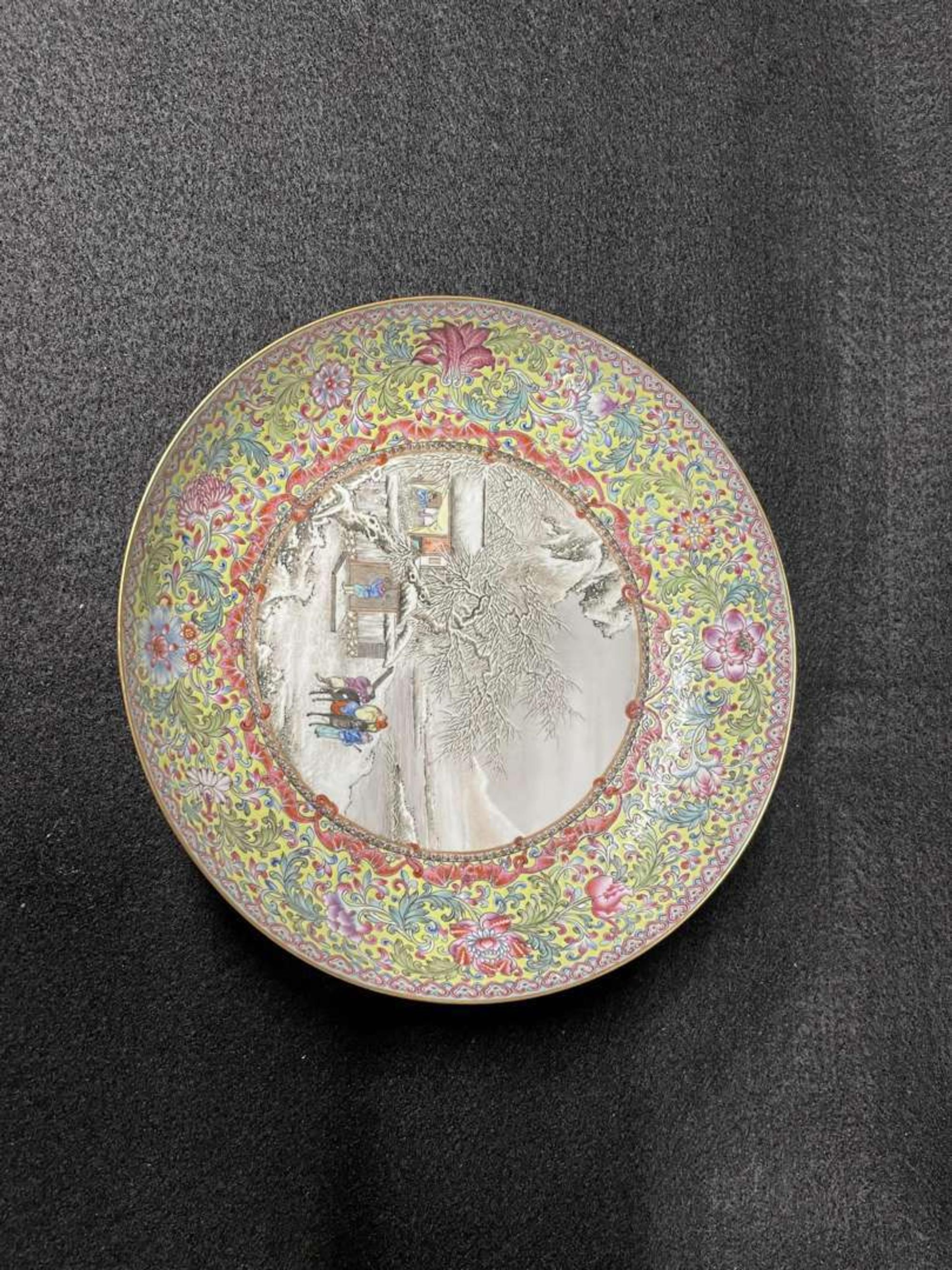 A Chinese enameled eggshell porcelain "Winter Landscape" dish, signed Yu Wenxiang, and a vase 薄胎瓷盘及人物画瓷瓶 20th century ????