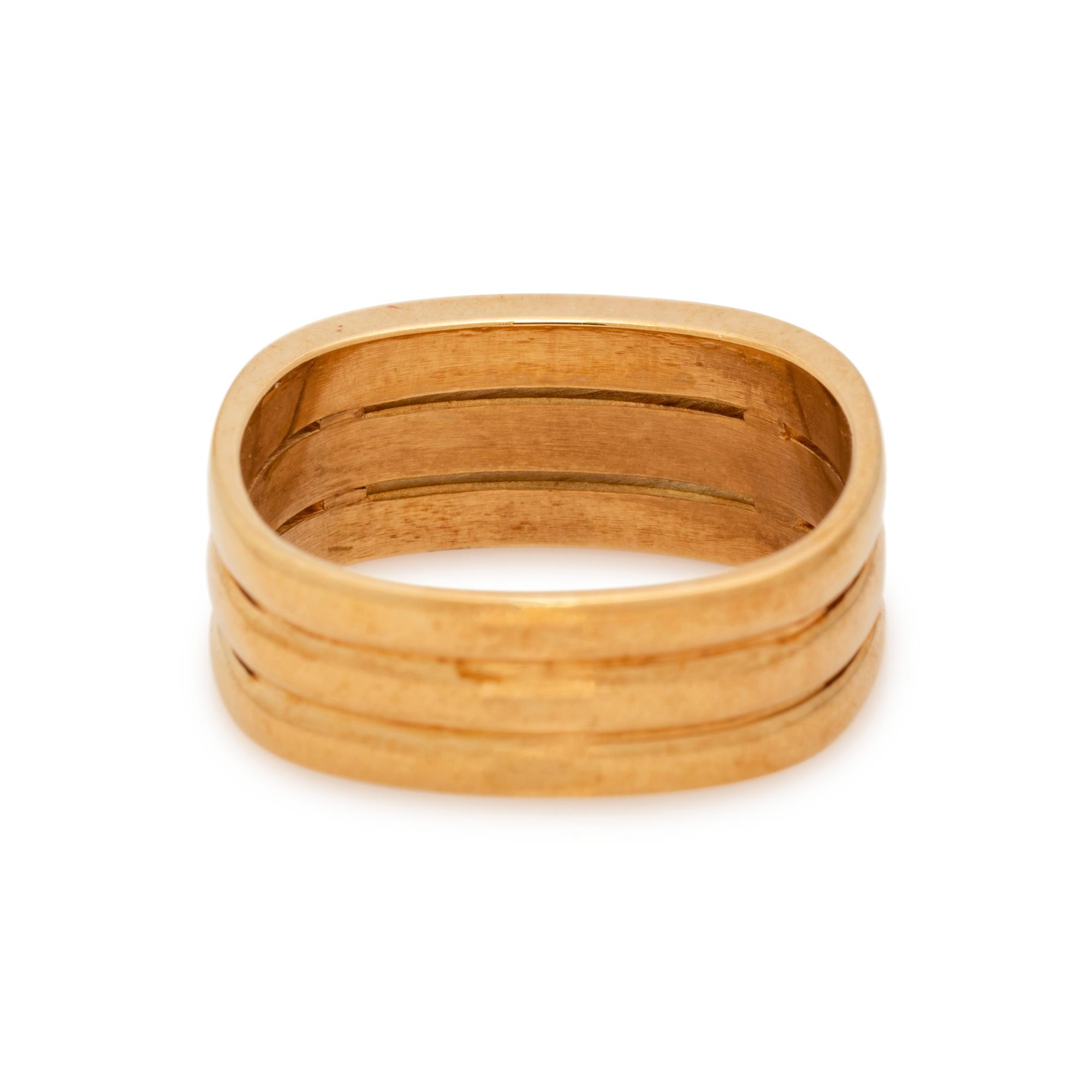 YELLOW GOLD RING