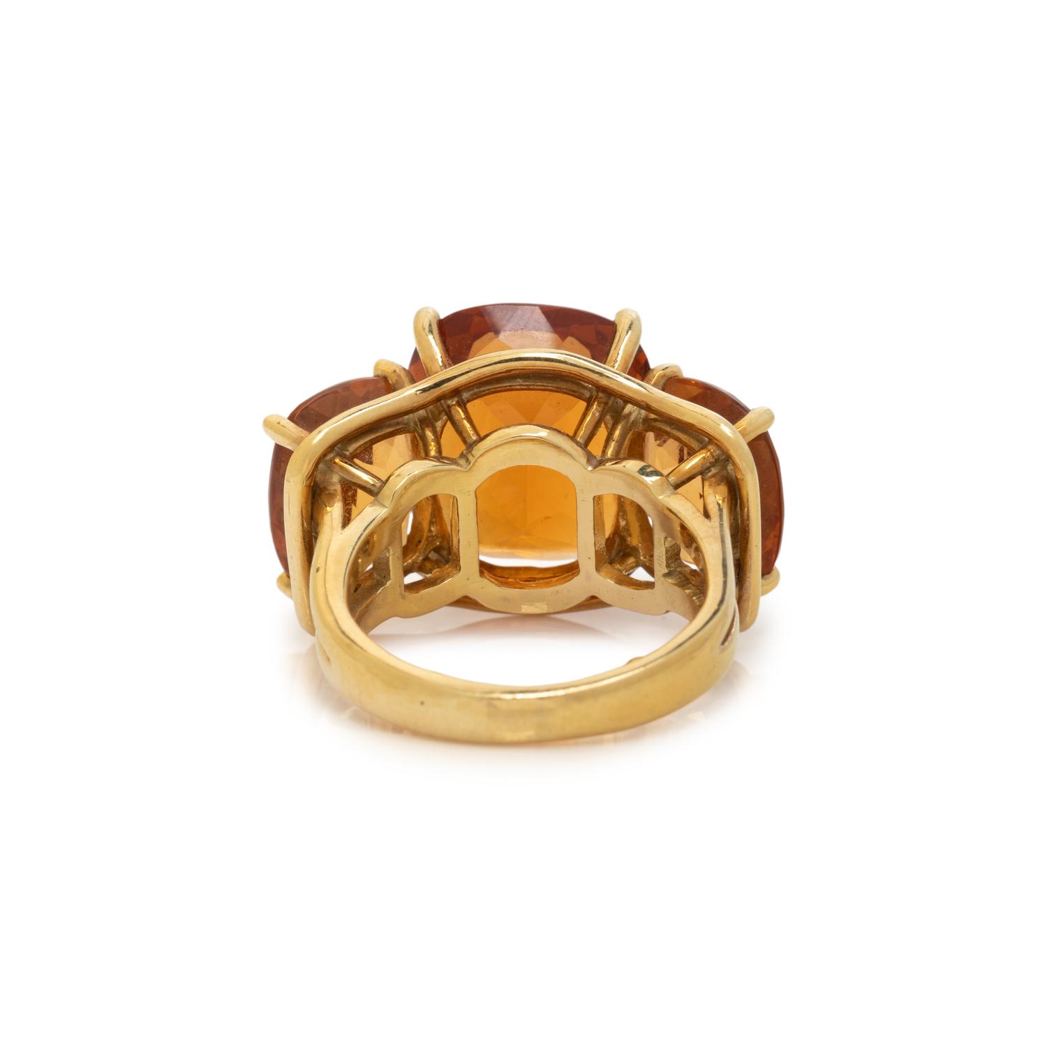 CITRINE AND YELLOW GOLD RING