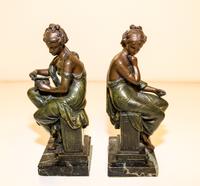 A Pair of French Bronze Figural Bookends Height 8 1/4 inches. — EARLY 20TH CENTURY
