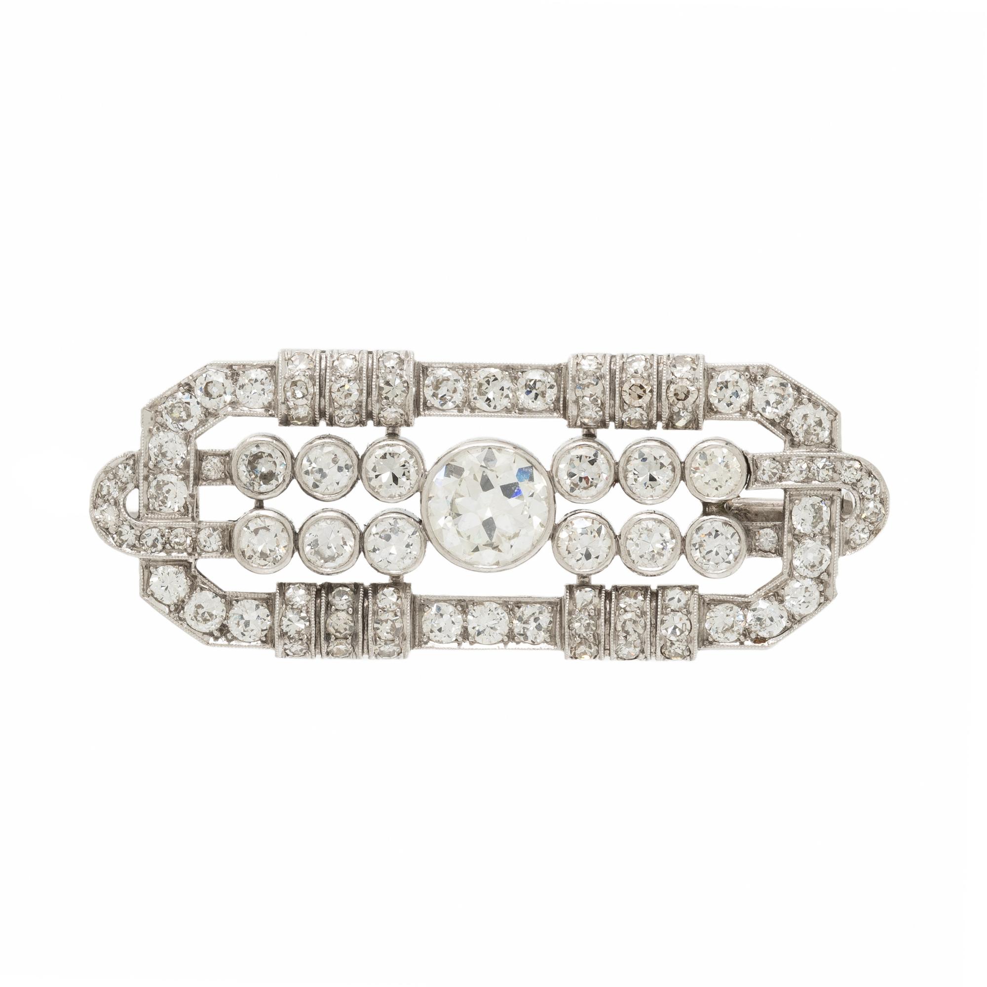 ART DECO, DIAMOND AND PLATINUM BROOCH