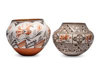 Pottery Jars, with Parrots