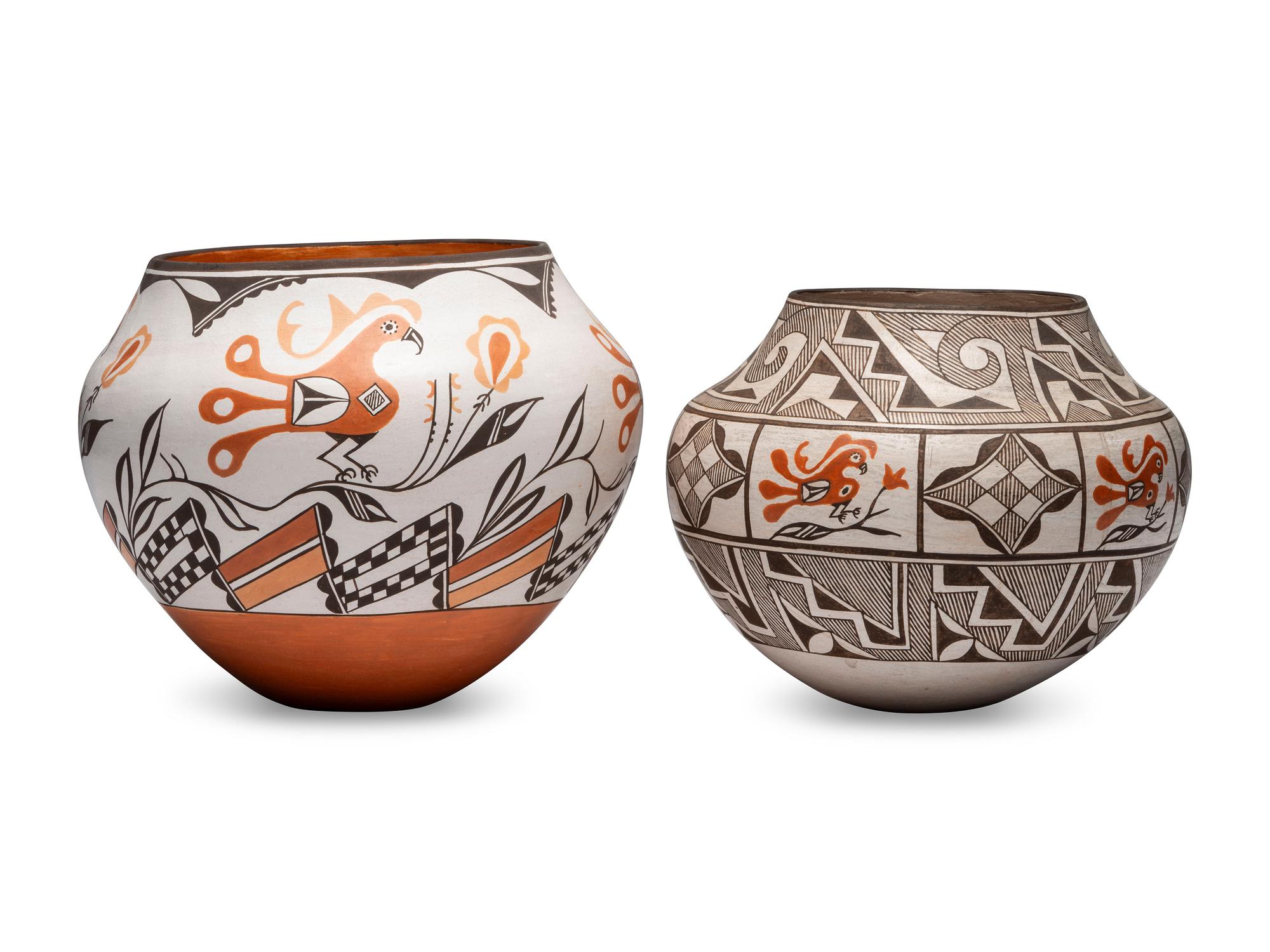 Pottery Jars, with Parrots