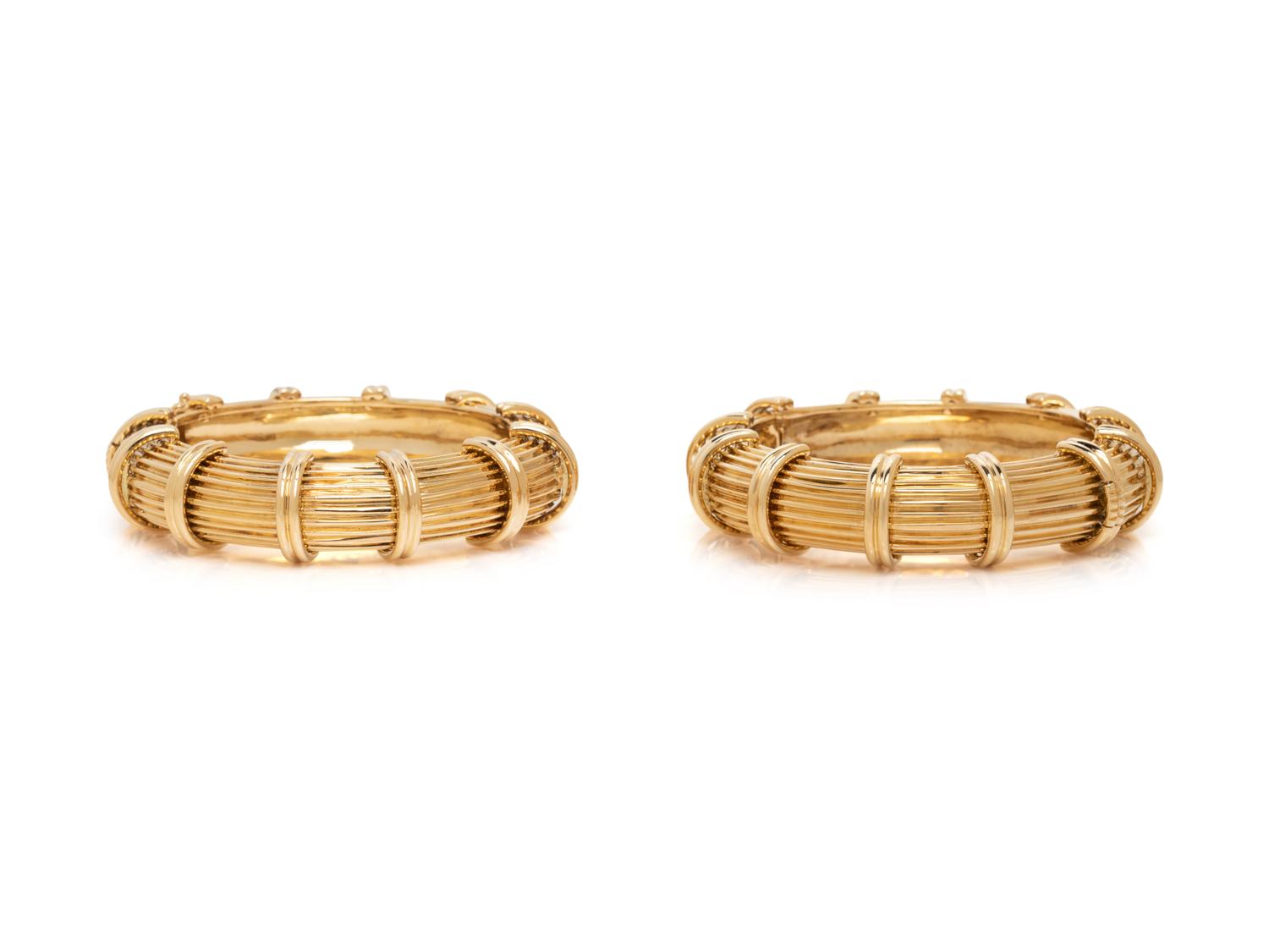 PAIR OF YELLOW GOLD BANGLE BRACELETS
