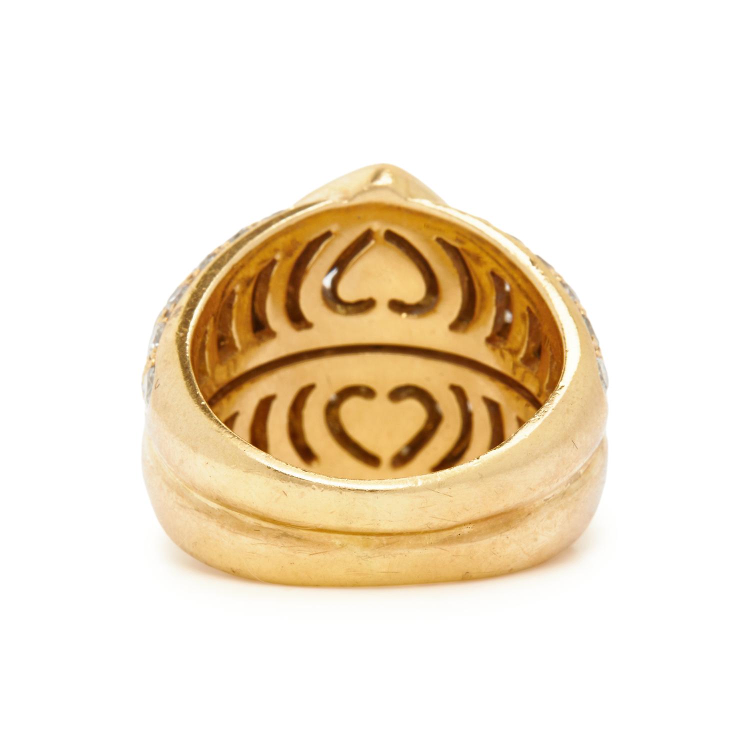 BULGARI, YELLOW GOLD AND DIAMOND 'DOPPIO CUORE' RING