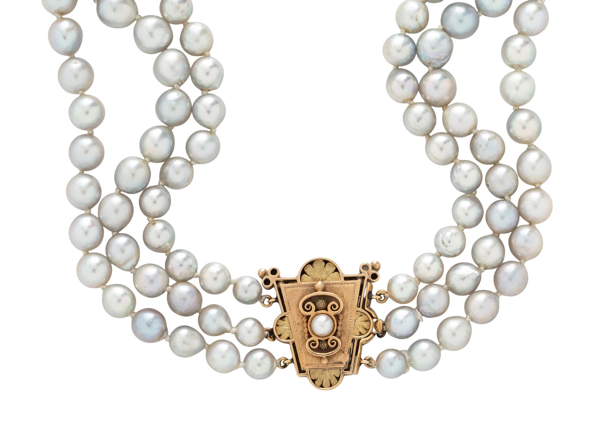 CULTURED PEARL NECKLACE