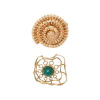 COLLECTION OF YELLOW GOLD BROOCHES
