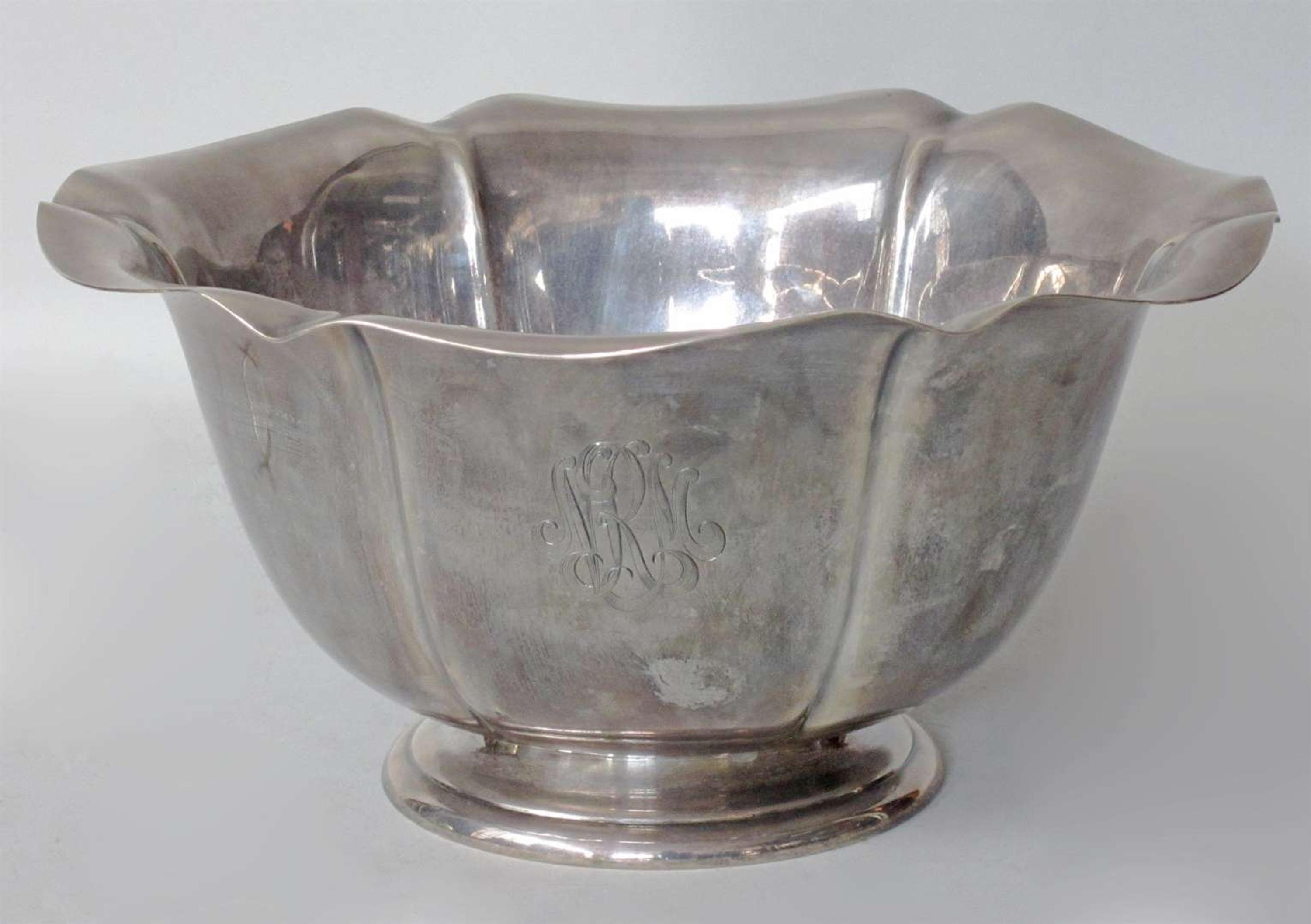 Sterling silver bowl reed and barton, taunton, ma, 20th century