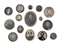 [EARLY PHOTOGRAPHY]. 15 loose round portraits with empty lockets.