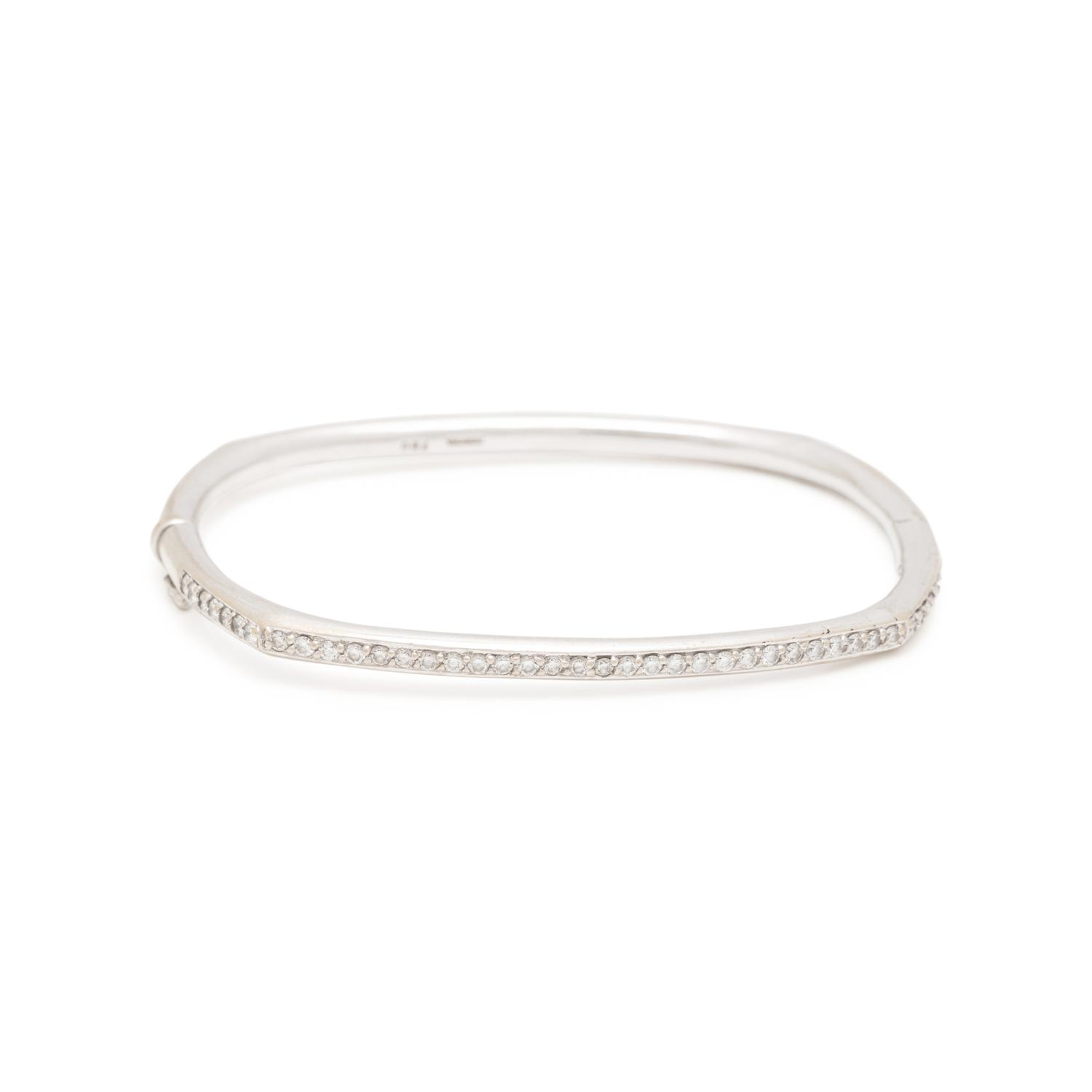 HONORA, WHITE GOLD AND DIAMOND BANGLE BRACELET