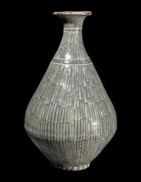A Korean Celadon Glazed Porcelain Vase