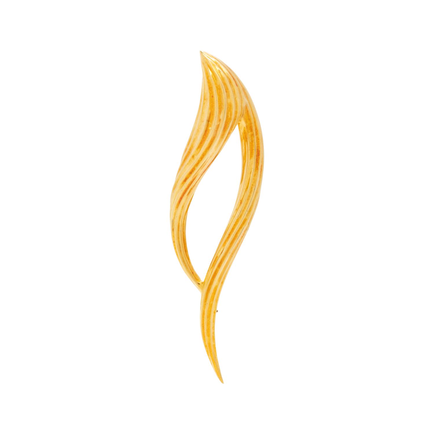 HENRY DUNAY, YELLOW GOLD BROOCH